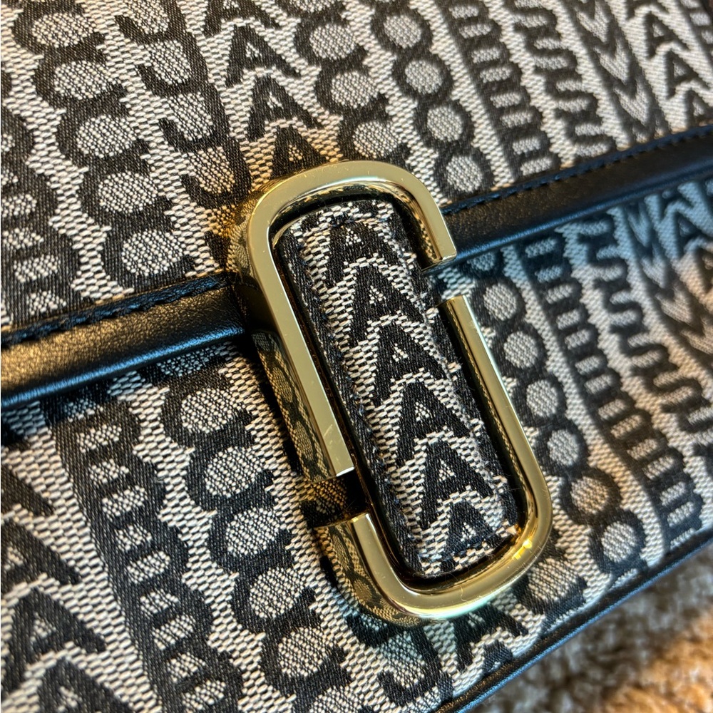 Marc Jacobs - Picture 6 of 14
